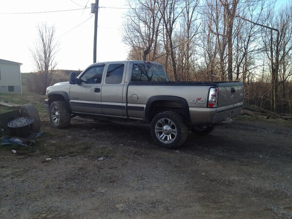dirtymax_lb7's tweet photo. @dieselprincess_ http://t.co/6djUXv4Ndj