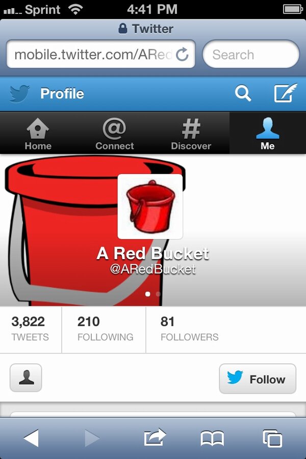 2jvvm's tweet photo. That stupid moment when you realize a red bucket has more followers than you;0 http://t.co/YqNUNuJdCC
