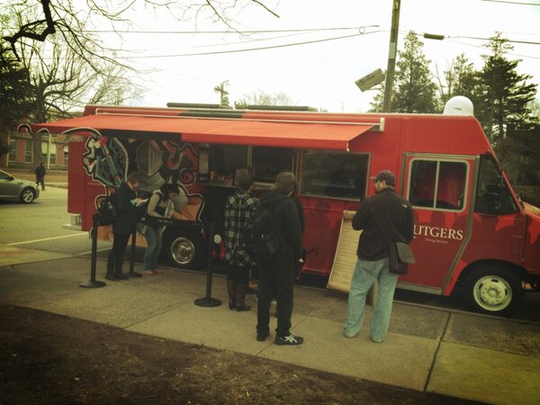 DCCStudLife's tweet photo. Stop by and grab some food at the new Knight Wagon! http://t.co/11Txnxopb2