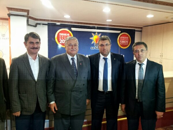 <a href="/sinanunver06/">𝐒𝐢𝐧𝐚𝐧 Ü𝐍𝐕𝐄𝐑🇹🇷</a>, <a href="/selcukcetin18/">Selçuk Çetin</a>, Ayhan Yılmaz ve <a href="/hasancelalguzel/">Hasan Celâl</a> ile Hatıra Fotoğrafı ---»