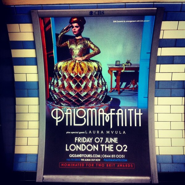 petrinablander's tweet photo. Strolled past my favourite @inbarspector's #honeycomb design today, modeled by the lovely @Palomafaith #nobigdeal http://t.co/CFDVmySQfQ