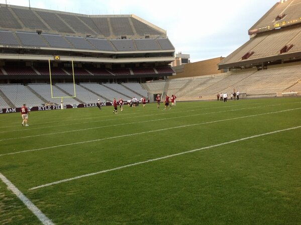 akornely's tweet photo. RT @CEO_JackieJo Way to go @abelherrero! Touchdown at Kyle Field! http://t.co/qqvSjU2hj6