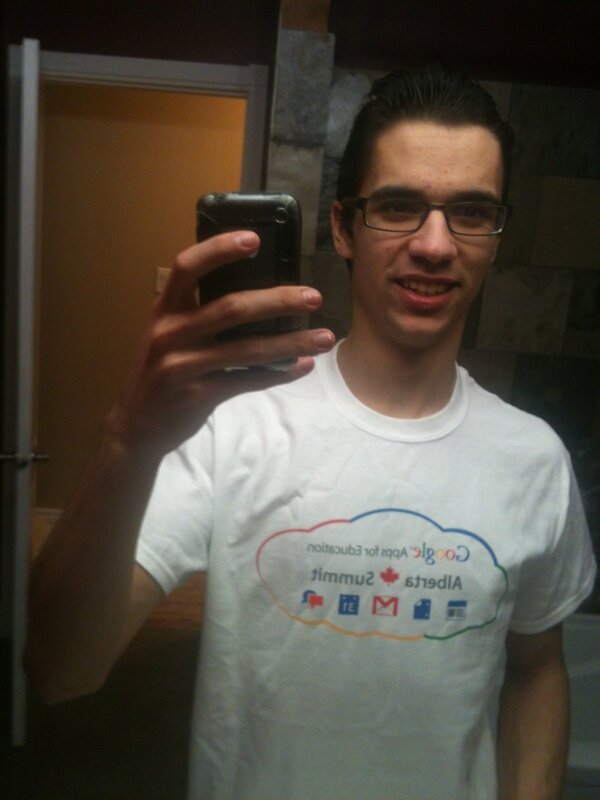 ferdakids13's tweet photo. Google Summit was a huge success! Follow me so I can continue to learn #gafesummit #arpdc #edit202 #followme http://t.co/Lq4p4sZl37