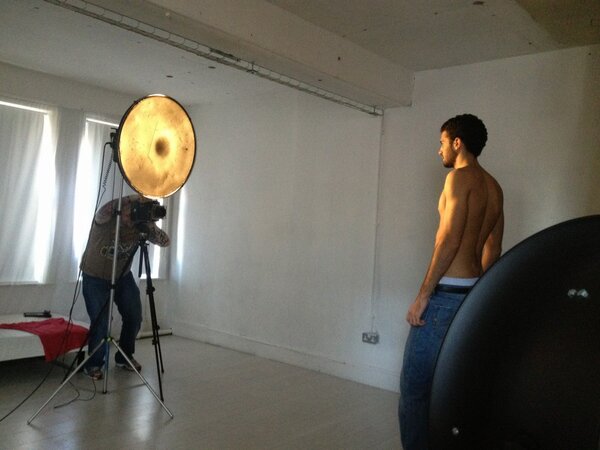 NealeyLeahMUA's tweet photo. Hard days work !!! http://t.co/fBa6U8N3sg