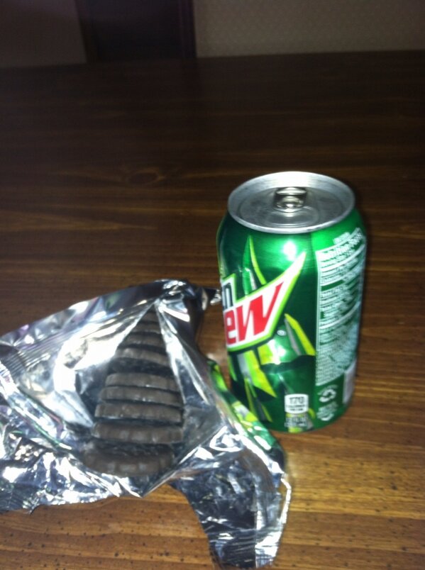 lesliecoy2000's tweet image. Now this is a champions breakfast .... ;) #keepsme going