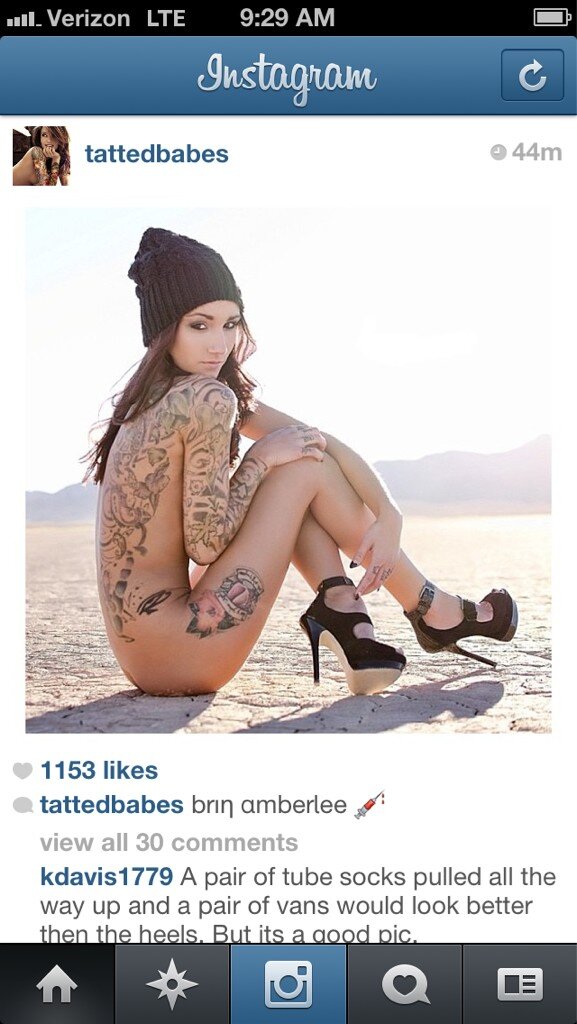 Hillary0210's tweet image. #nowthatsHott tatted girl
