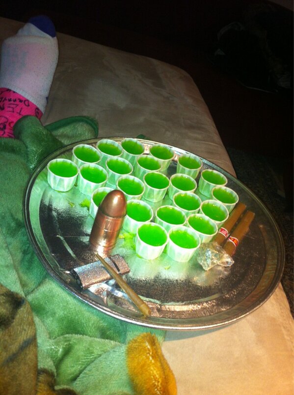 cocolabuff2012's tweet image. #Lastnight