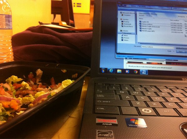 TACOYTACOLV's tweet image. Enjoy a bowl while doing homework! #ComeInNow