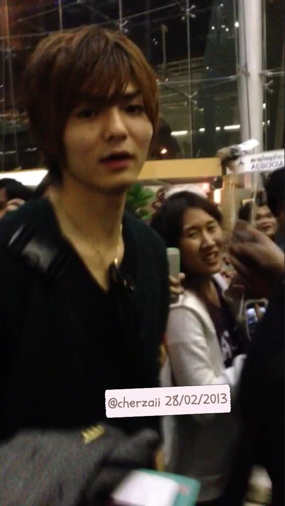 Cherzaii Hey Say Jump Airport โคตะ Say Hi ให กล องค ะ Http T Co Skpwddhlq6