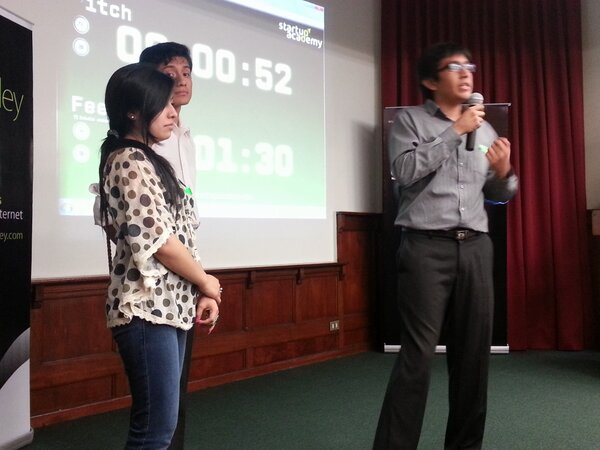 StartupAcademy_'s tweet image. #UBA un proyecto de #BrainTechnologies que busca ayudranos a evitar perder nuestro celular!