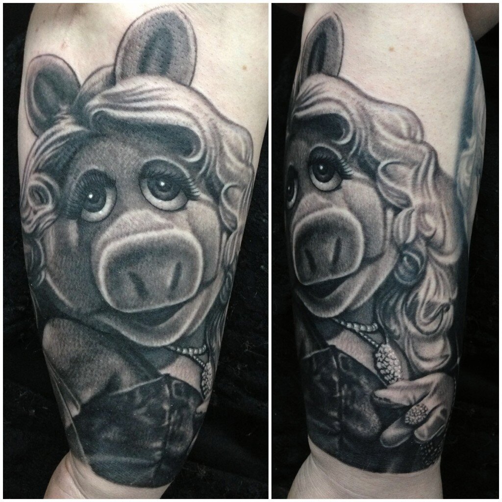 Latest Miss piggy Tattoos  Find Miss piggy Tattoos
