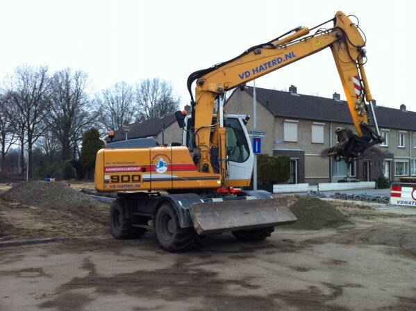 Jan van den Hout tweet media