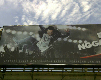 Kado #1stAnniversaryGioreNotic dari ko <a href="/giovanoreno/">Reno giovano</a> buat semua Giorenotic \(´▽')/