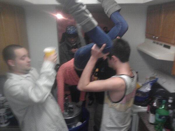 DoraSifuentes63's tweet image. @nasssTAE Go get em #serverstatus