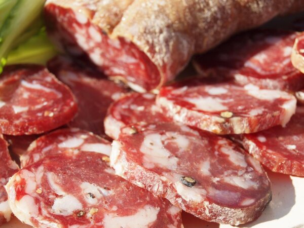 HQItalianFood's tweet photo. Dai che l' Italia non è solo politica: mangiamoci su ;) http://t.co/RO97elAd0i