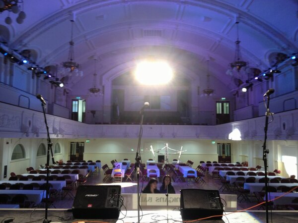 Collectiveuk's tweet photo. The band had an awesome gig at Airdrie Town Hall on Saturday.

Great venue, great sound. 

TC http://t.co/g1npWW4ark