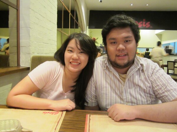 mrslight007's tweet photo. For me Love is simple thing that make me happy as simple as be with @adifirst @centroholic #NyatainAja http://t.co/MUZaFsVnEt