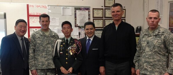 Peterson_M_'s tweet photo. Superintendent Carranza meets Colonel Kelly from 8th Brigade Cadet Command at Lowell http://t.co/bTH1Y9w6M0