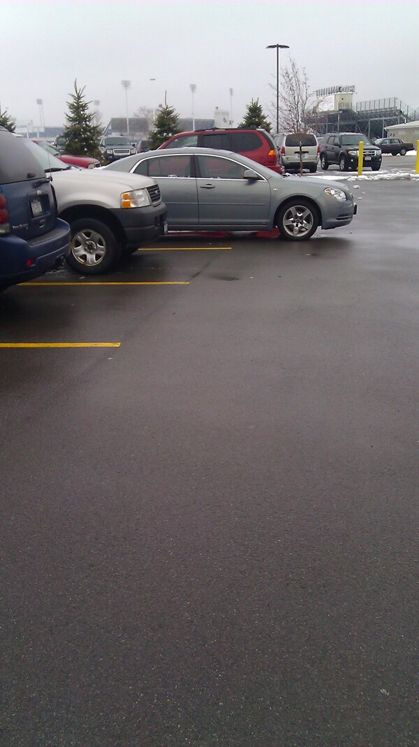 CleetusBrown005's tweet image. Wow... My park job. #SoEmbarrassed
