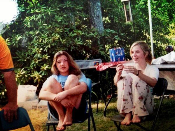 SusanDelGhetto's tweet image. I know yall are thinking sue you must have looked like an angel growing up.  No, but close #Jesus #30yearoldman #tbt