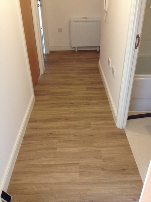 JHHCARPETS's tweet photo. #VinylStrip #Vinyl #flooring #WoodEffect.  Looks great! http://t.co/0dCjnyW473