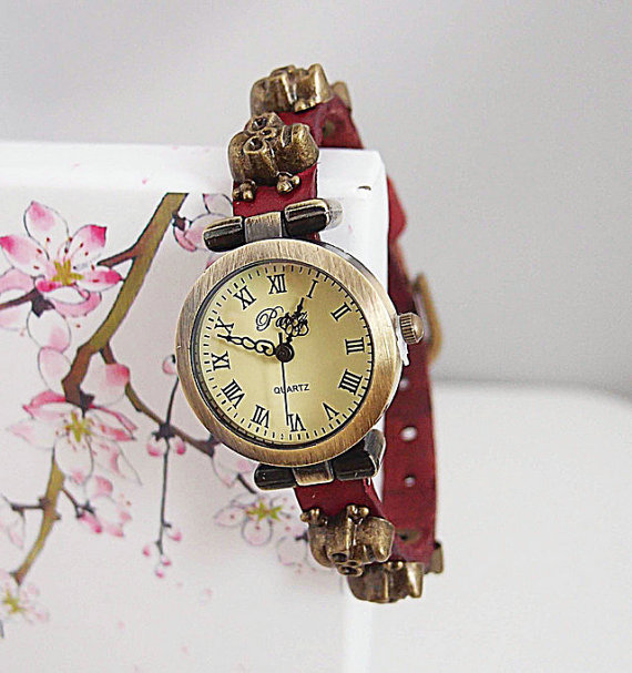 WatchHandmade's tweet image. Women Handmade Watch Leather Bracelet With Skulls etsy.com/listing/124560…