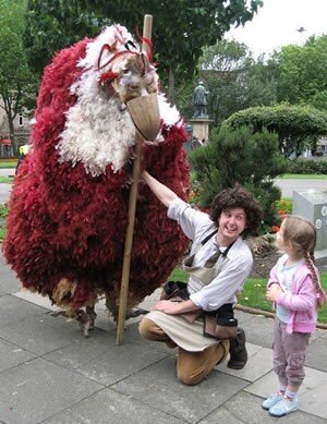 The FlyingButtresses tweet media