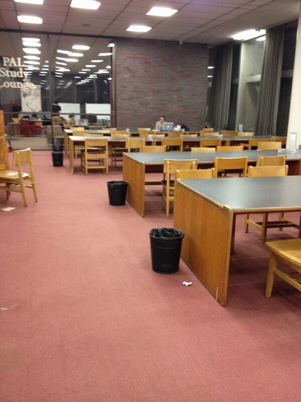 MatureKokonut's tweet image. Coolest cats around 😼✌ #libraryparty @Madddo12