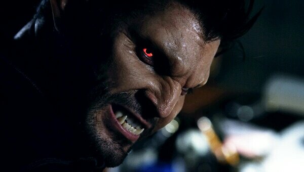 AlphaDerekH's tweet image. @trappedvampire