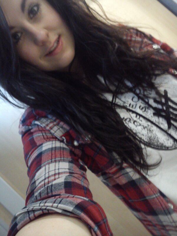 rockandmoll's tweet image. 'National wear your 5sos merch to work on dress down day' day. #imadethatup #newnationaldate @5secsofsummer