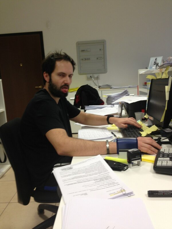 Lorenzo_Busca's tweet photo. @LucaCelli5 scassamento time... tieni botta!! http://t.co/EezsAOLmIa