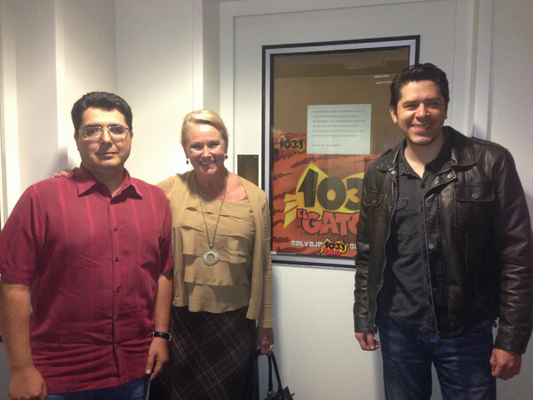 FirstCom_Music's tweet image. Nos fue un gusto estar con George Zepeda y Miguel Angel Venegas! Abrazos a todos de parte de #Firstcom! @ElGato1031