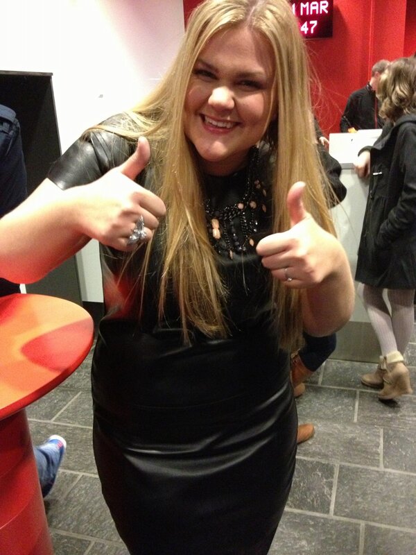 elineworpvik tweet picture