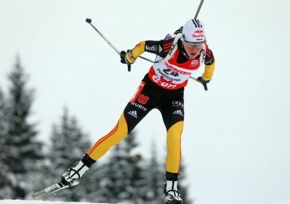 GossnerMiriam's tweet photo. Miri #biathlon http://t.co/jh7uknUERy