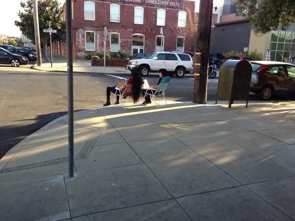 #startuplife in the mission, work from sidewalk day