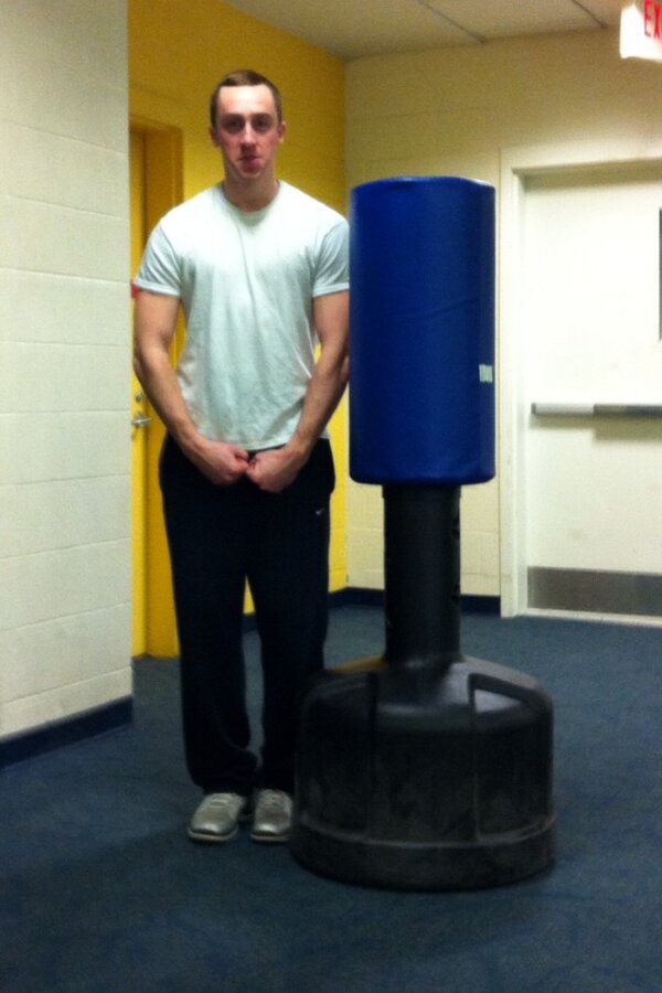 UNH15main's tweet photo. #doless http://t.co/ugisRqxhs4