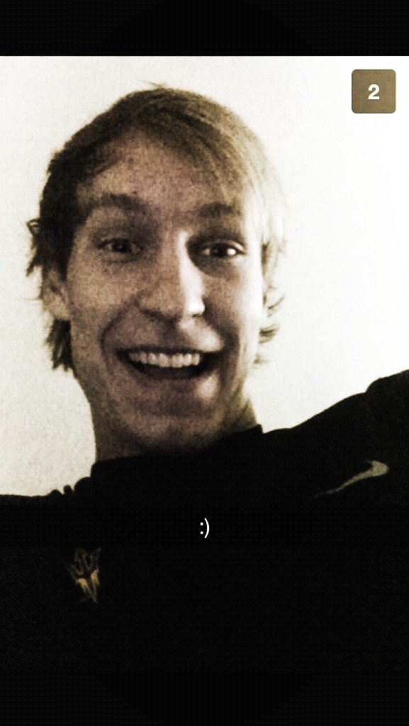 ceciolson3's tweet image. Tooooooo adorable. #missinghim #lovah @BenJAMINN21