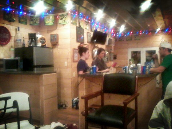 Teambluecup's tweet photo. Girls in the kitchen #Right http://t.co/LqeriRSjq6