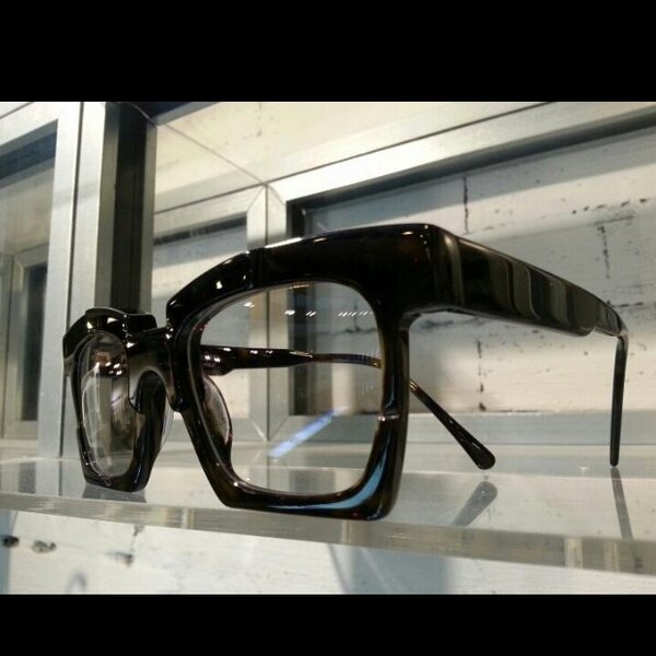 eyebobos's tweet image. NEW :)
 KUBORAUM berlin