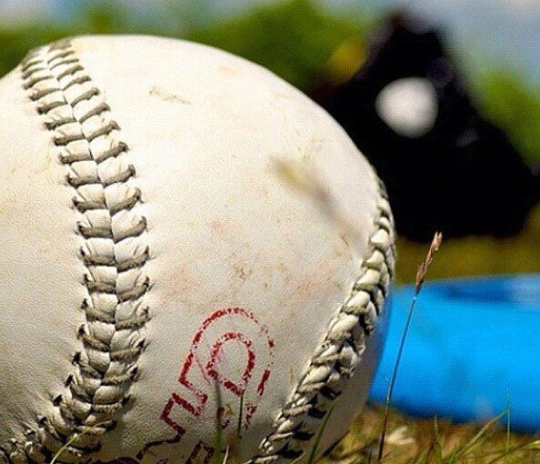 lovebaseball24's tweet photo. this sport > every other sport http://t.co/ma3q6oEvs6