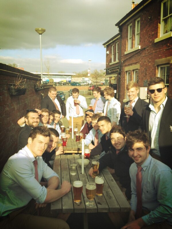LovettMj's tweet photo. @LURUFC 2s taking some time out. #ewsh #beergarden #summerishere http://t.co/cZ1xs81lzD
