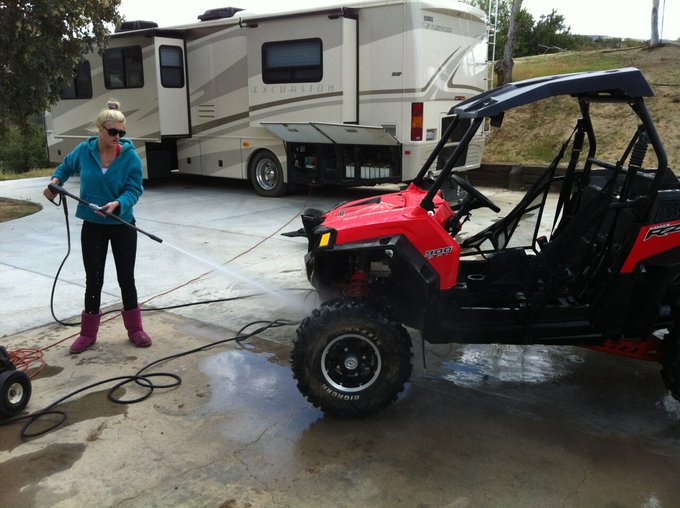 Heading to the inland empire today to take my rzr out. http://t.co/IKP8NogbpI http://t.co/k0xkUg6gvg<a href="/tag/maltese"class="tags"><span>#maltese</span></a>