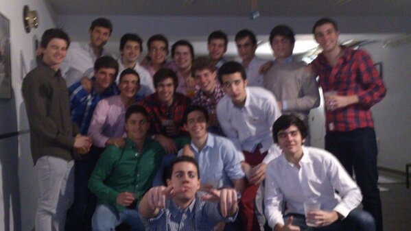 delison14's tweet photo. "@GregorioBlanco1: Buen equipo http://t.co/pqazDFEuPT" grandeeees
