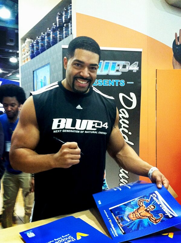 VitaminShoppe's tweet photo. The amazing @DavidOtunga is at our booth now signing autographs and taking pictures. #ASF13 #arnold2013VS http://t.co/cN81NE7oX5