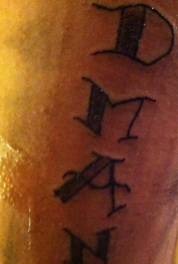 downs4devin's tweet image. Tat