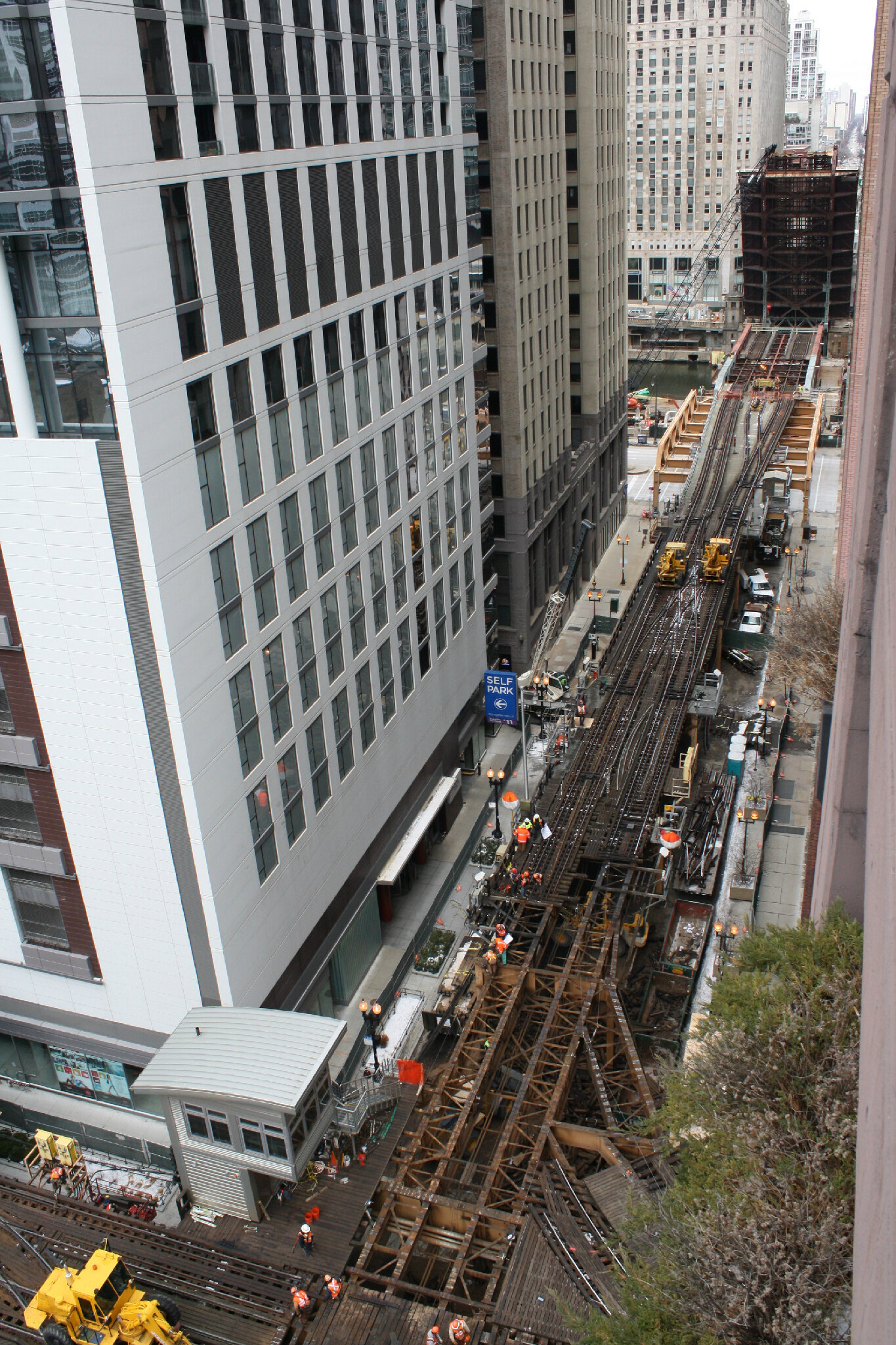 Photo of Wells Street bridge reconstruction from Wells/Lake