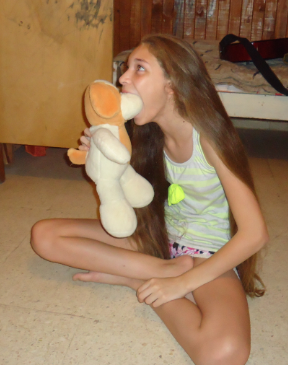 comiendole el osico a mi pacoo!!♥