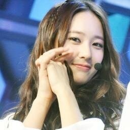 RadfordRP's tweet photo. [VERIFIED] Krystal from f(x)!^^ have fun~ @RRP_krystal http://t.co/k1x0mhsvsL