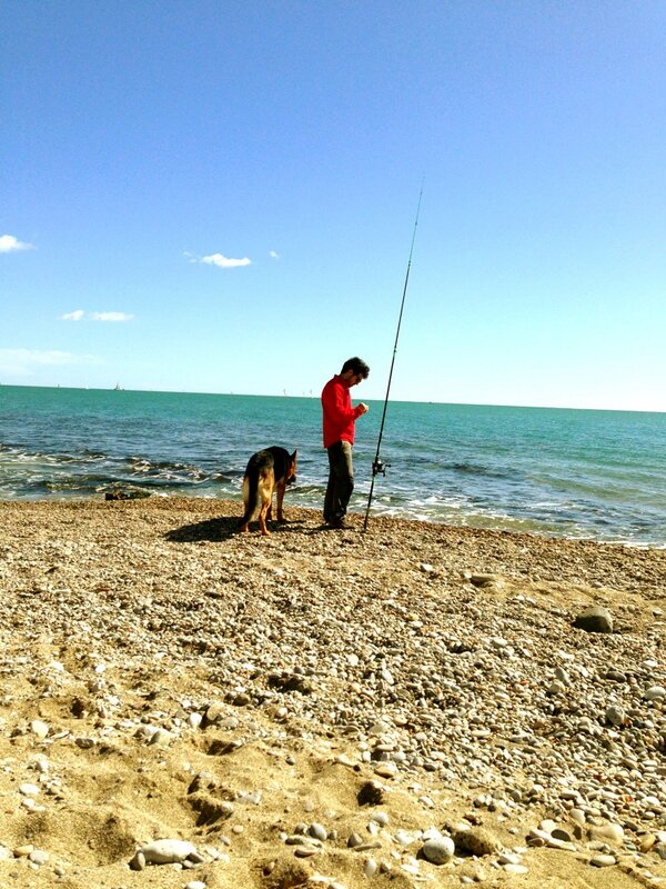 Beaverduolcina's tweet photo. Domingo de pesca y sol con @VICTORTORTOSA http://t.co/j2G5Cyk3Tx