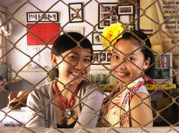 CutiePieJogja's tweet image. In the name of 'handmade accessories' we'll be a good friend..xixixixi..luv u dear #Retno Hayu Setuti Anindita :D